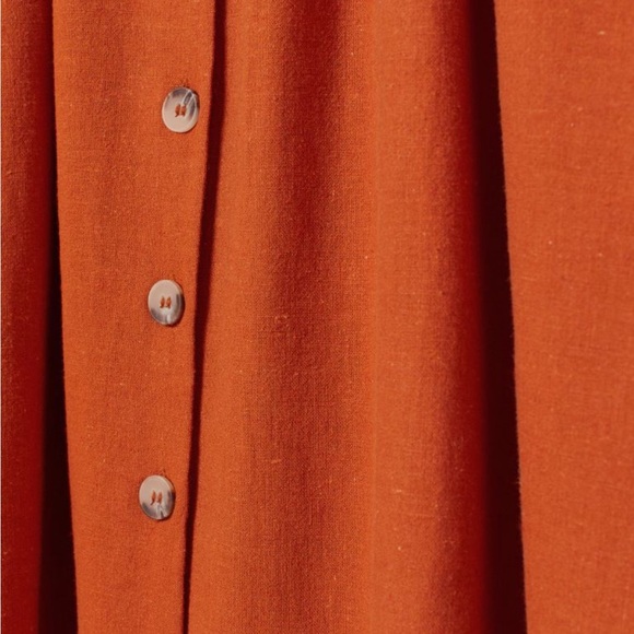 SOLD ❌ H&M Rust Dress with Buttons - Picture 2 of 10